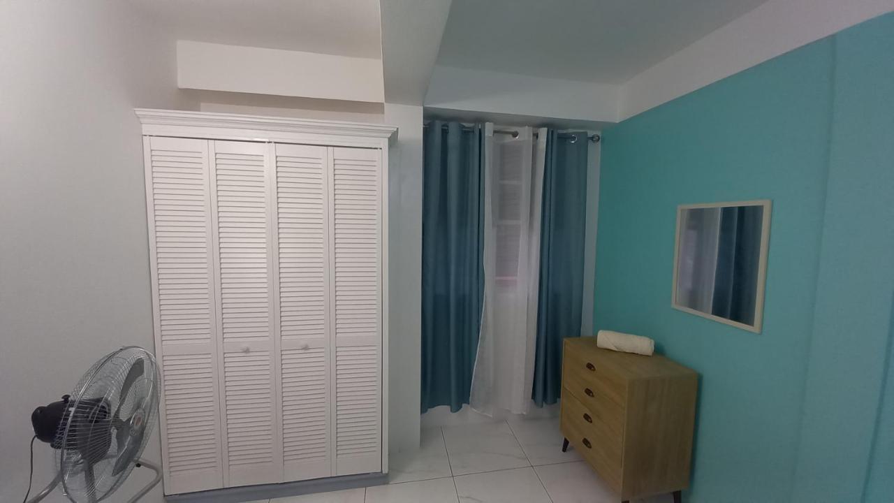 Apartamento Cozy Vacation Retreat With Free Parking Roseau Exterior foto